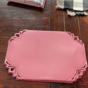 5 Gloria Vanderbilt Vinyl Placemats